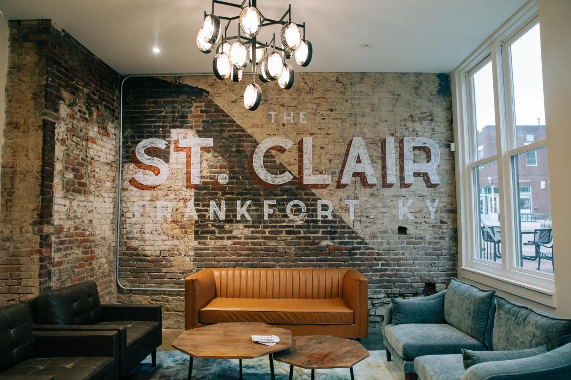 The St. Clair Frankfort Exterior foto